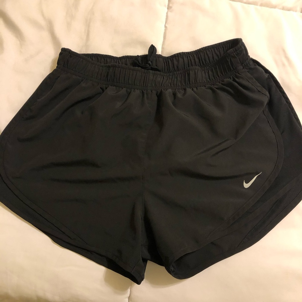 Nike Dri-FIT Tempo running shorts